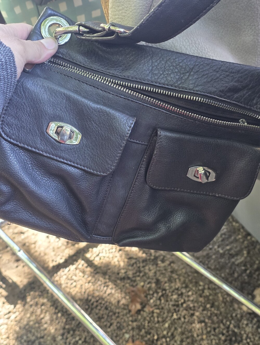 Roots Leather Shoulder Bag - Classic Everyday Carry